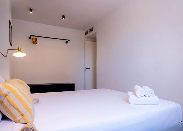 Bright With Views 3 Bedrooms 2 Bathrooms Appartement