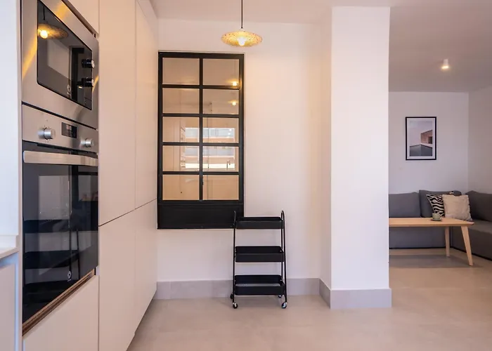 Bright With Views 3 Bedrooms 2 Bathrooms Málaga