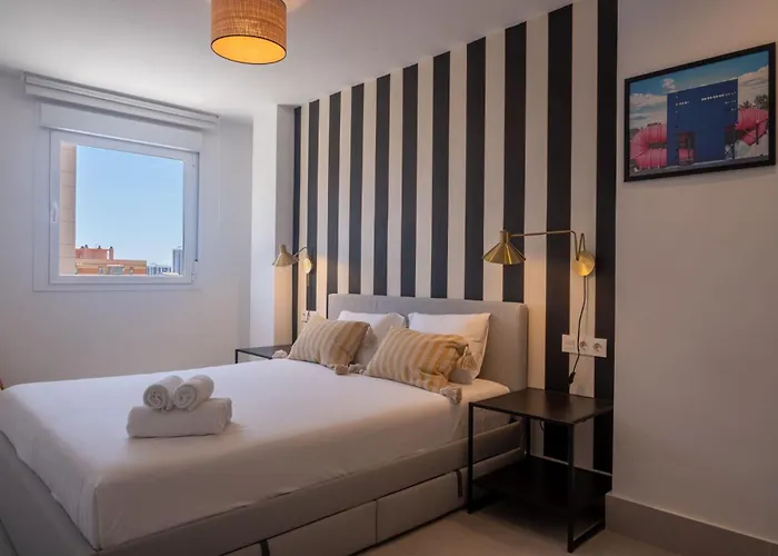 Bright With Views 3 Bedrooms 2 Bathrooms Appartement Málaga